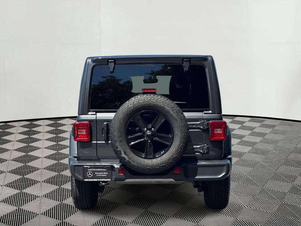 2022 Jeep Wrangler Unlimited Sahara Altitude