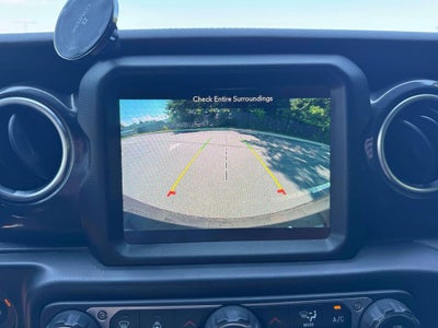 2022 Jeep Wrangler Unlimited Sahara Altitude