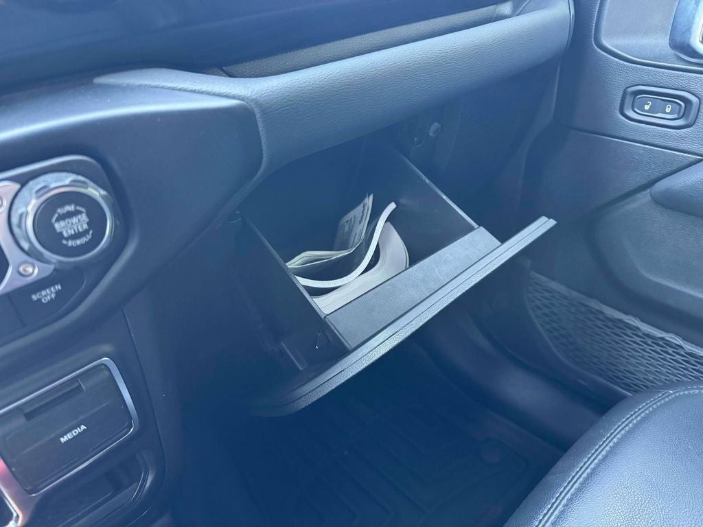 2022 Jeep Wrangler Unlimited Sahara Altitude
