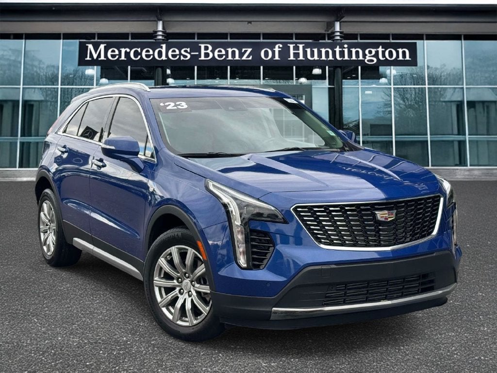 2023 Cadillac XT4 Premium Luxury