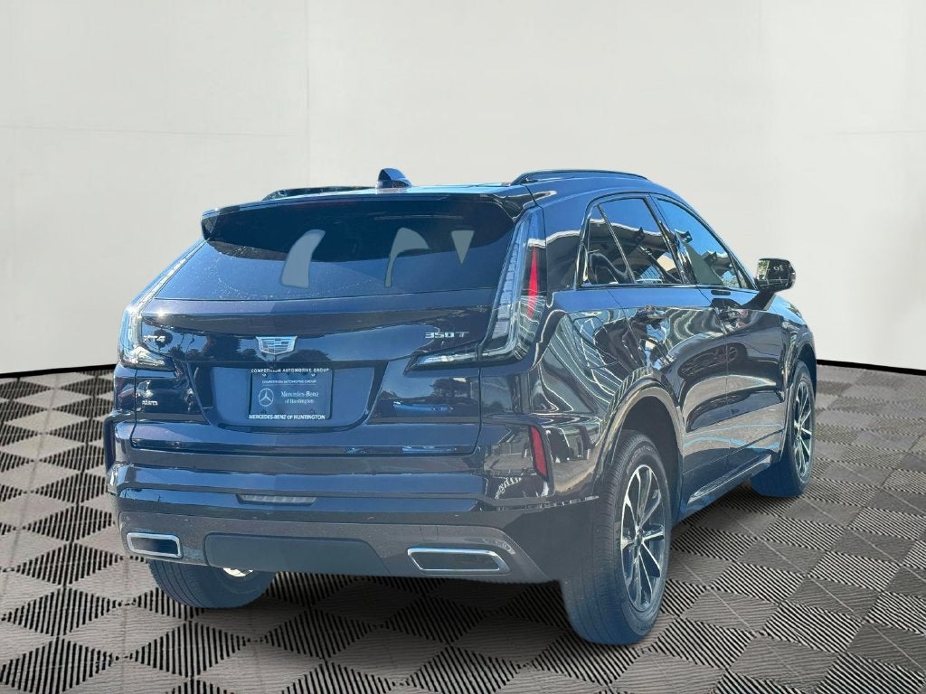 2024 Cadillac XT4 Sport