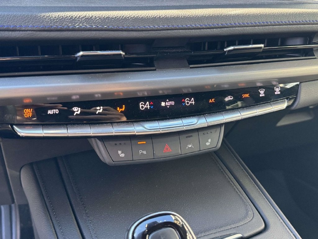 2024 Cadillac XT4 Sport
