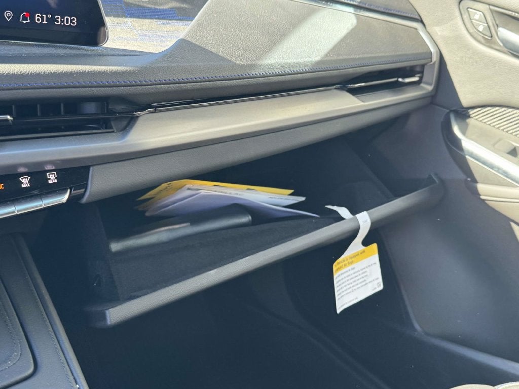 2024 Cadillac XT4 Sport