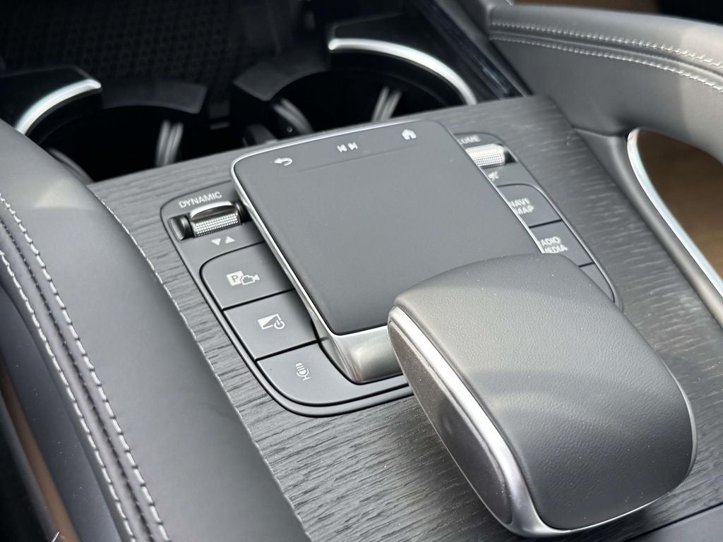 2027 Mercedes-Benz GLE 4MATIC®
