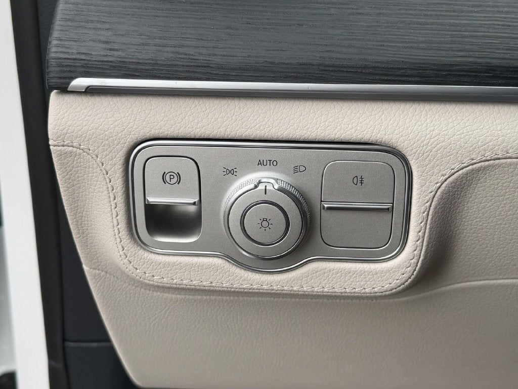 2027 Mercedes-Benz GLE 4MATIC®