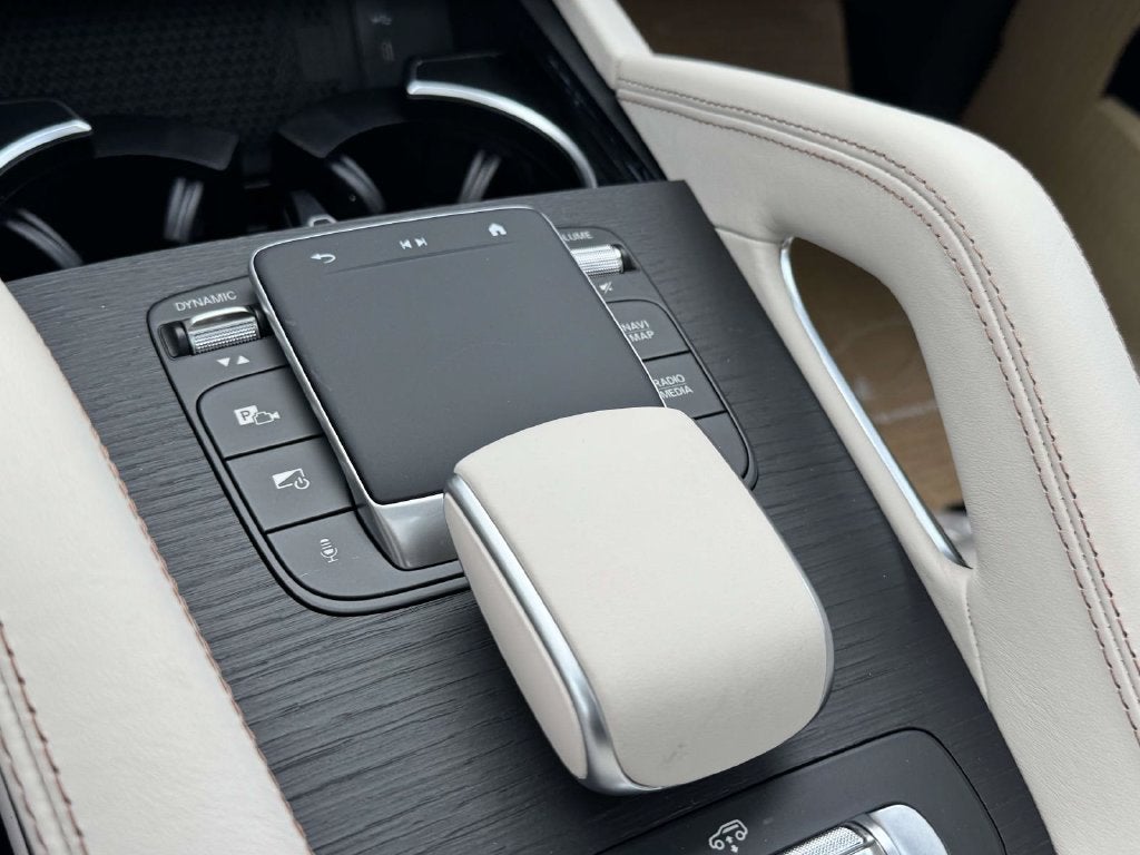 2027 Mercedes-Benz GLE 4MATIC®