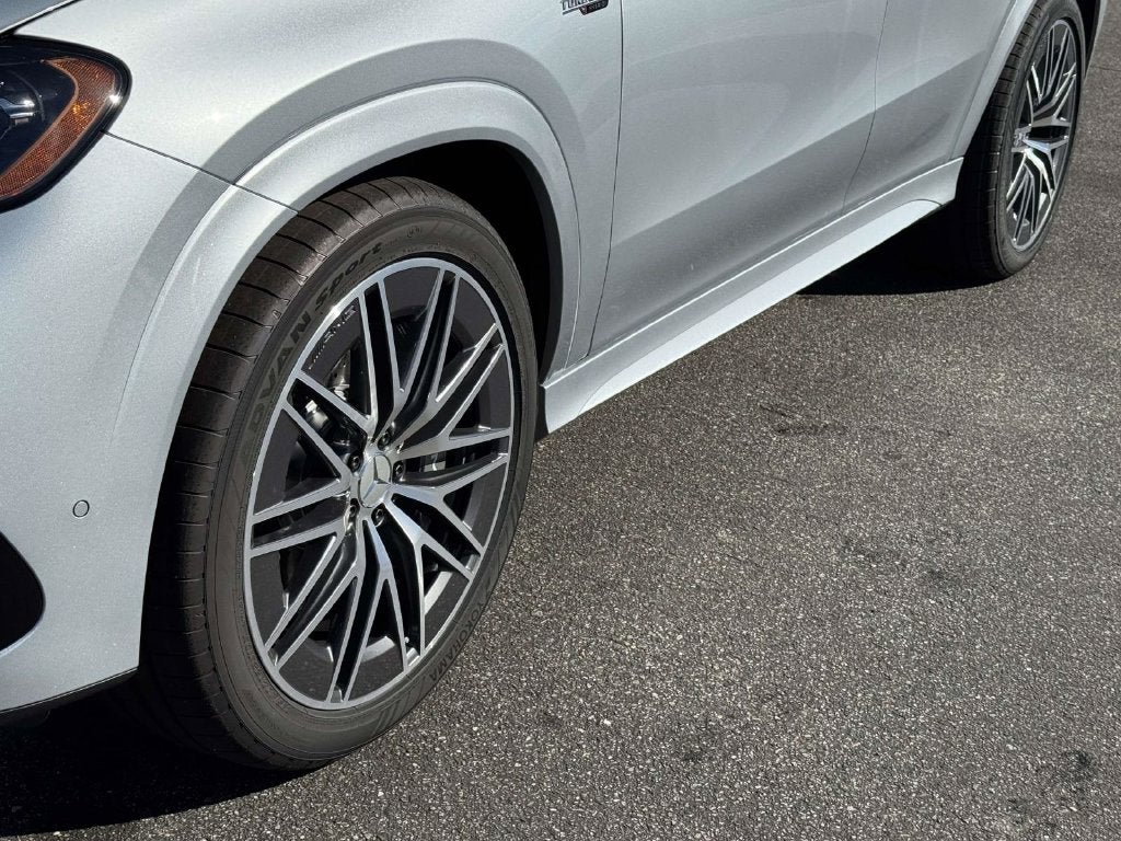 2027 Mercedes-Benz GLE53C4 GLE 53e AMG® 4MATIC®