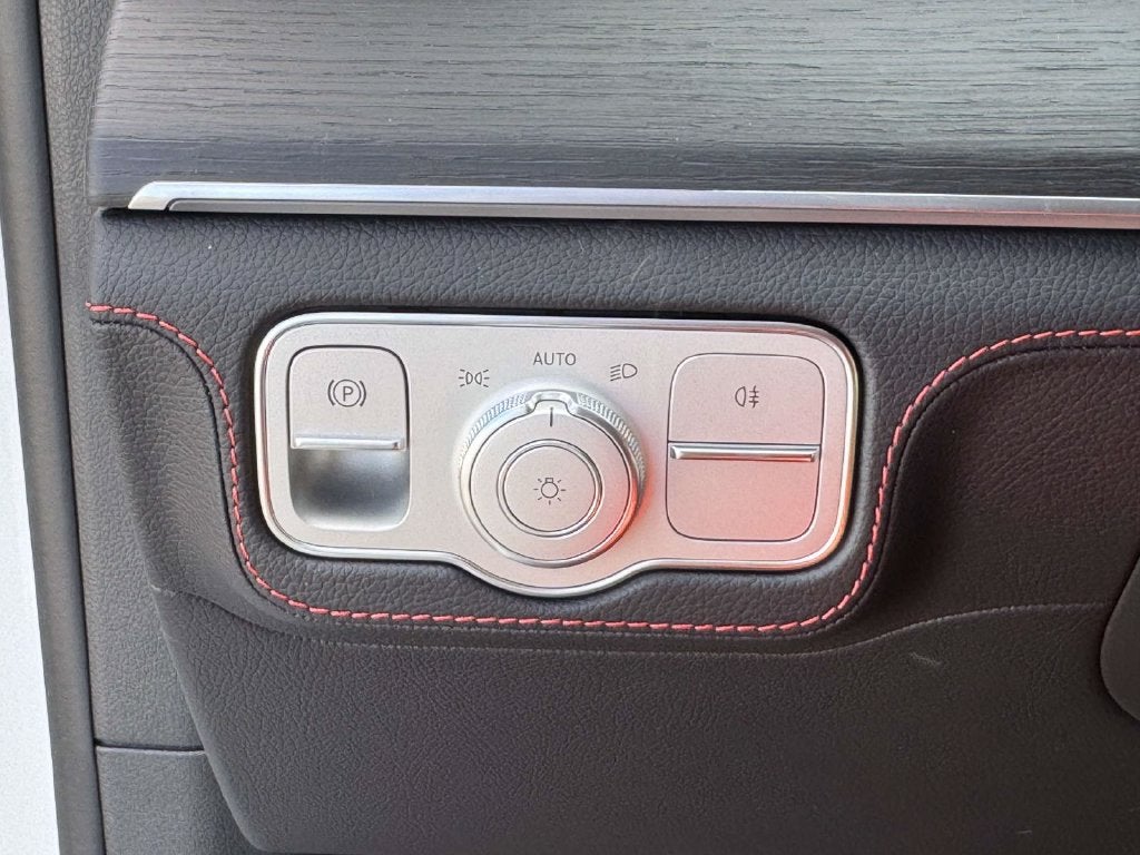 2027 Mercedes-Benz GLE 4MATIC®