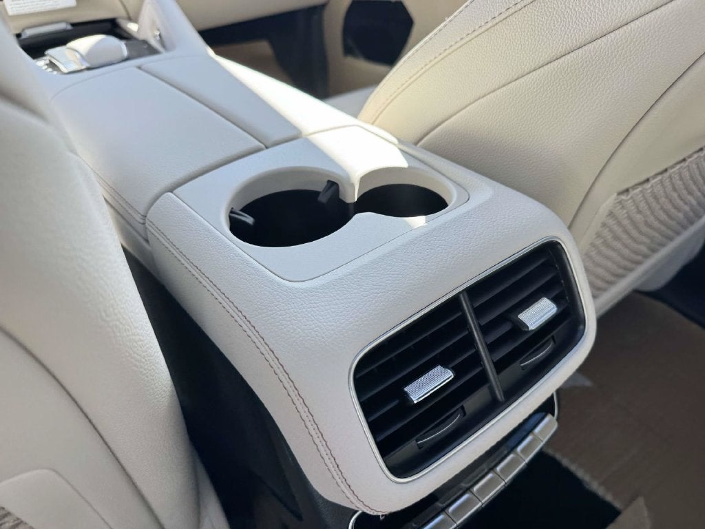 2027 Mercedes-Benz GLS GLS 450 4MATIC®