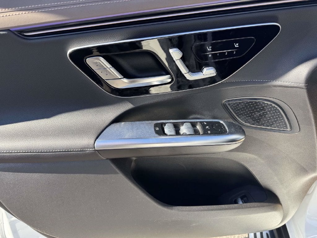 2027 Mercedes-Benz EQE 320 SUV 4MATIC®