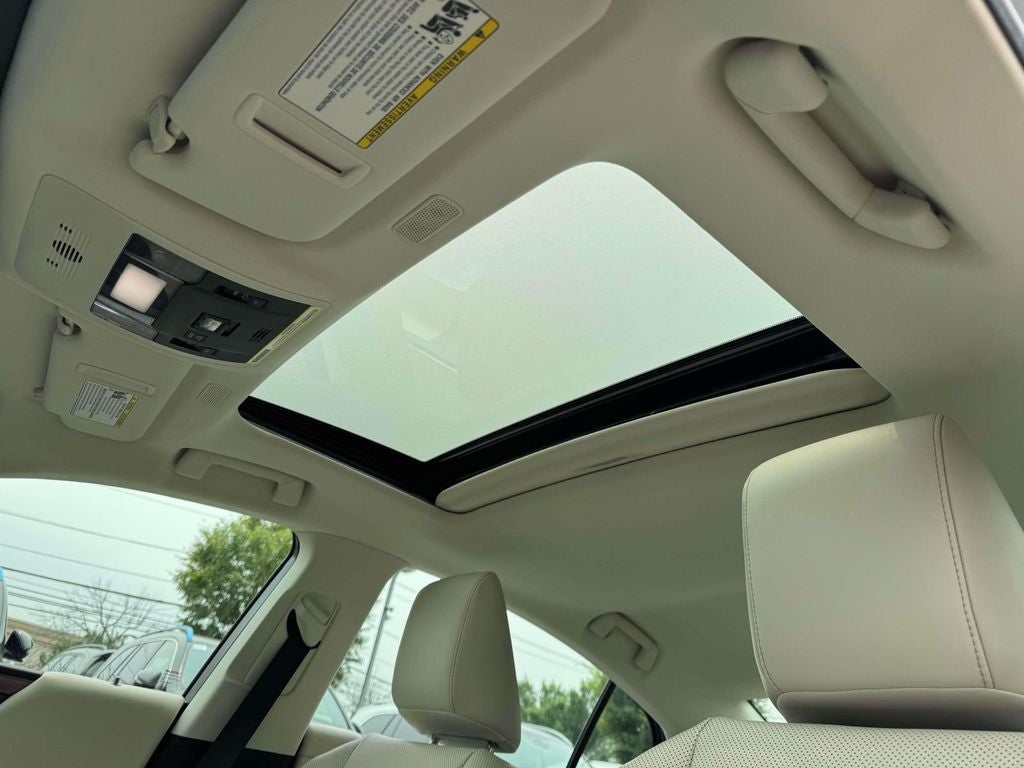2024 Lexus ES 250