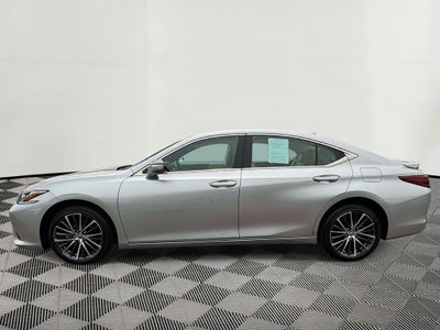 2024 Lexus ES 250
