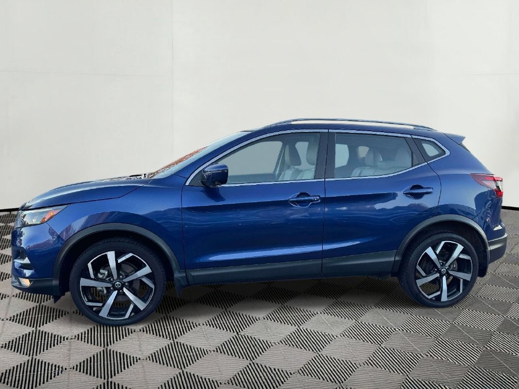 2022 Nissan Rogue Sport SL