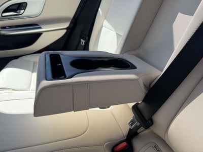 2027 Mercedes-Benz CLA CLA 220