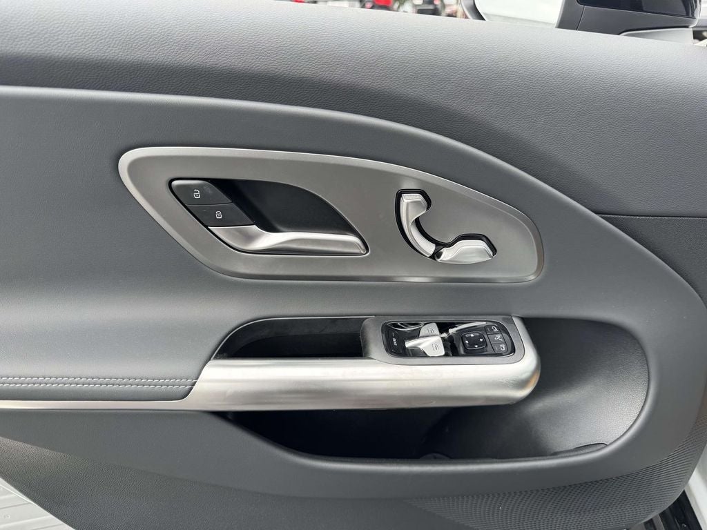 2027 Mercedes-Benz CLA CLA 220