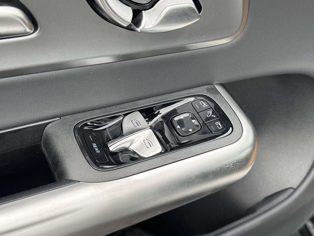 2027 Mercedes-Benz CLA CLA 220