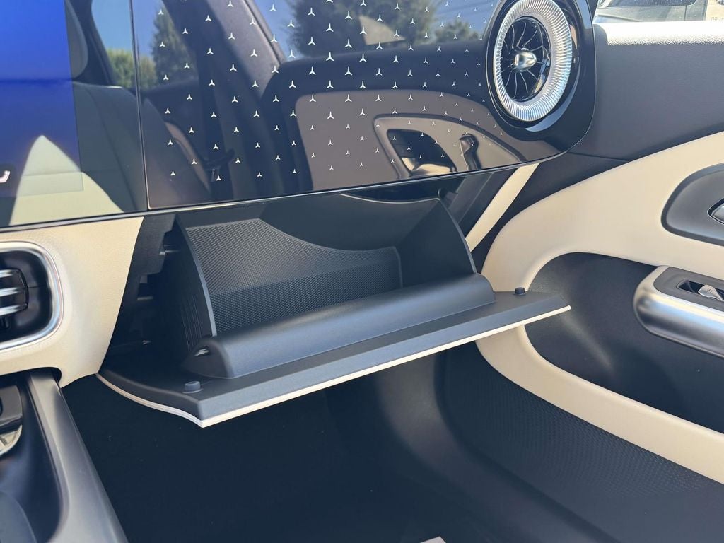 2027 Mercedes-Benz CLA CLA 220