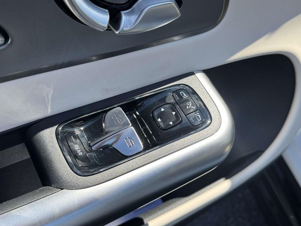 2027 Mercedes-Benz CLA CLA 220