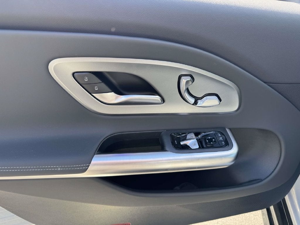 2027 Mercedes-Benz CLA CLA 220