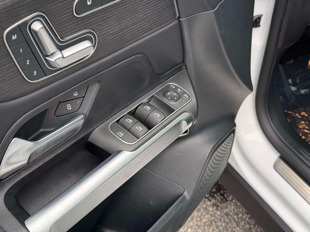 2023 Mercedes-Benz GLB GLB 250 4MATIC®