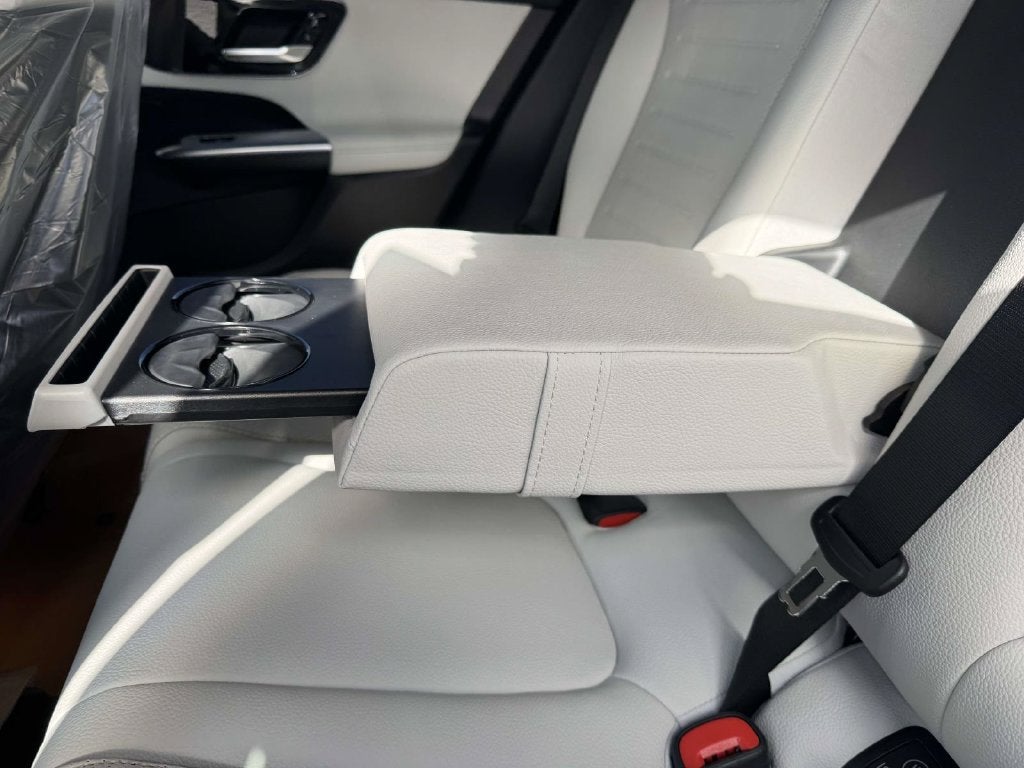 2027 Mercedes-Benz GLC GLC 300 Coupe 4MATIC®
