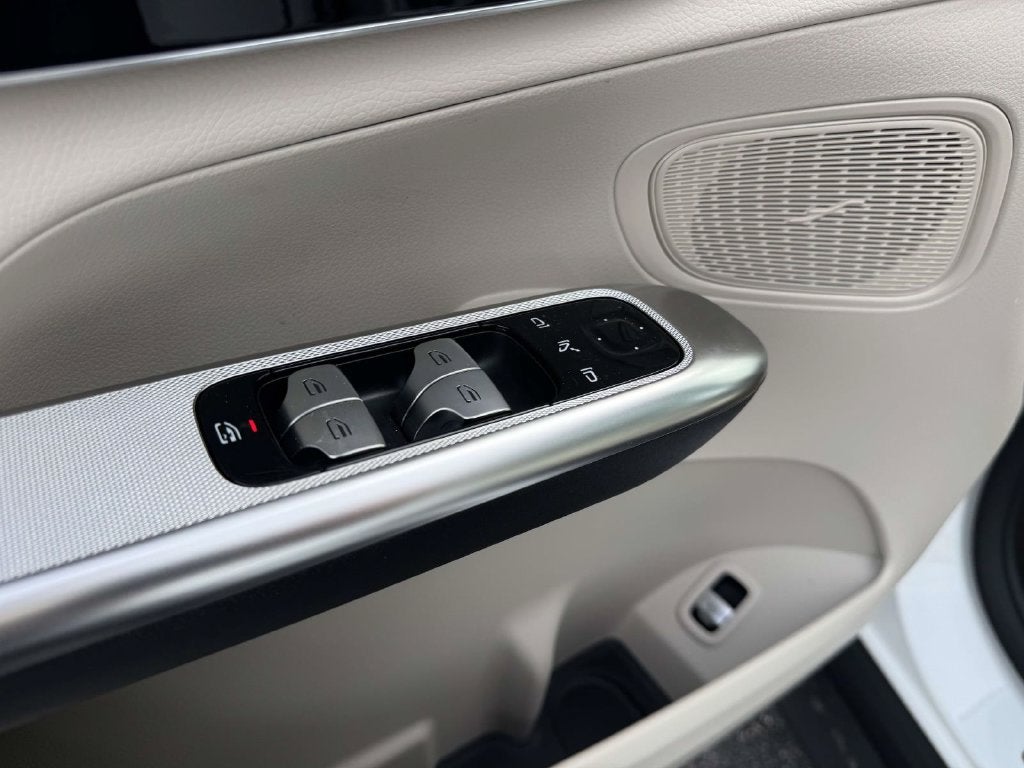 2027 Mercedes-Benz GLC GLC 300 4MATIC®
