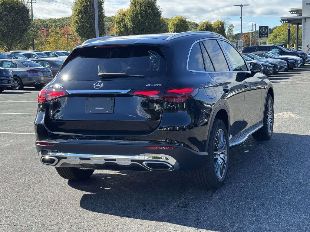 2027 Mercedes-Benz GLC GLC 300 4MATIC®