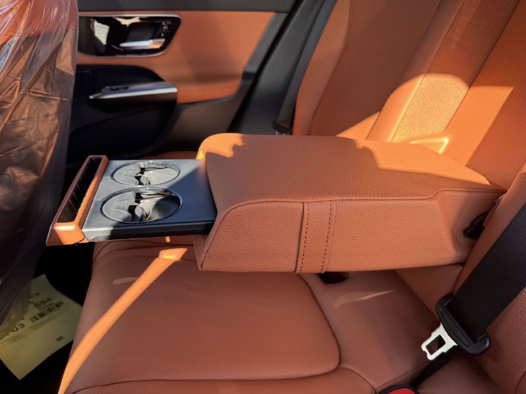 2027 Mercedes-Benz GLC GLC 300 4MATIC®