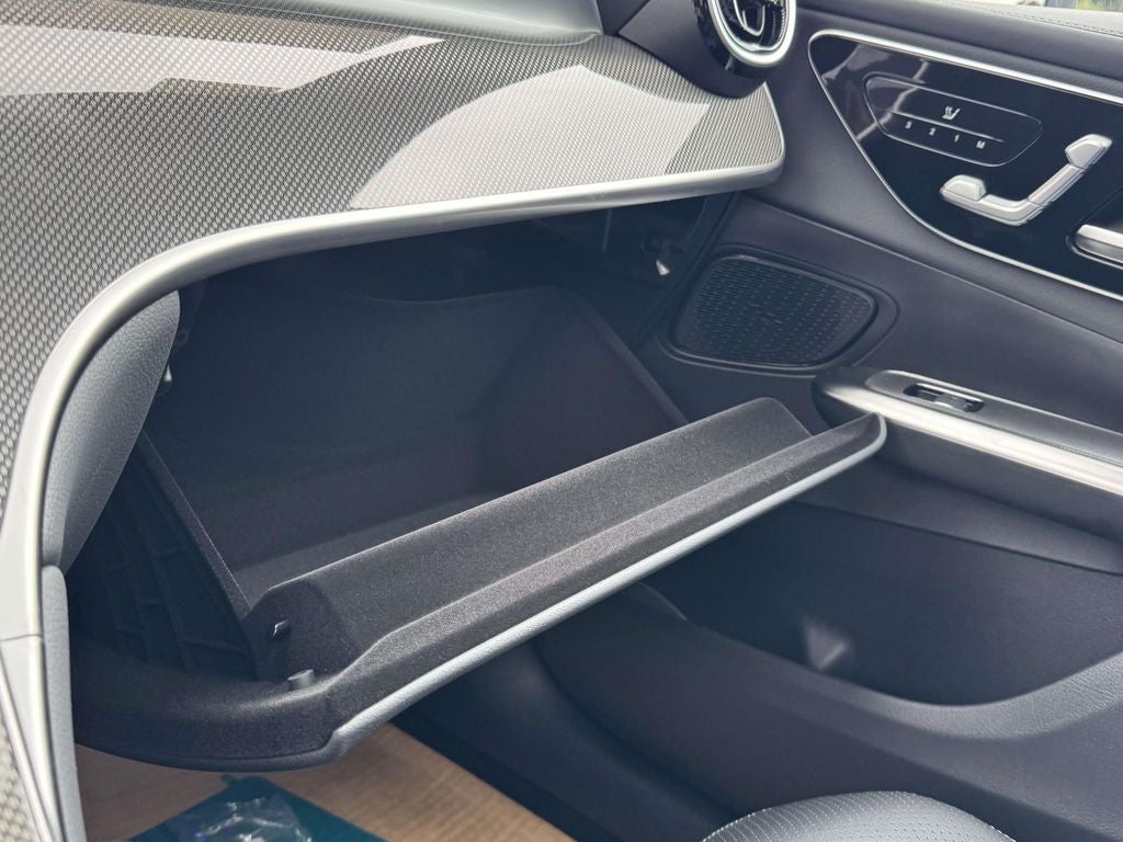 2027 Mercedes-Benz GLC GLC 300 4MATIC®