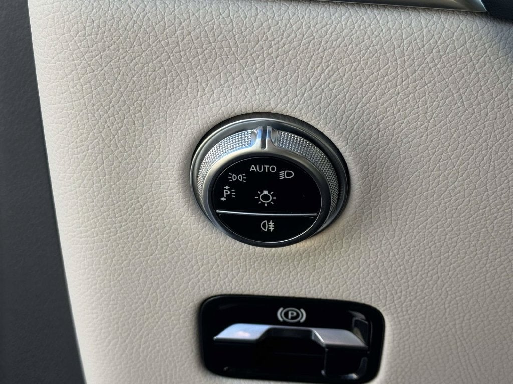 2027 Mercedes-Benz GLC GLC 300 4MATIC®