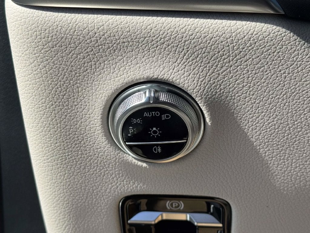 2027 Mercedes-Benz GLC GLC 300 4MATIC®