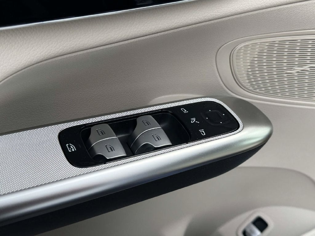 2027 Mercedes-Benz GLC GLC 300 4MATIC®