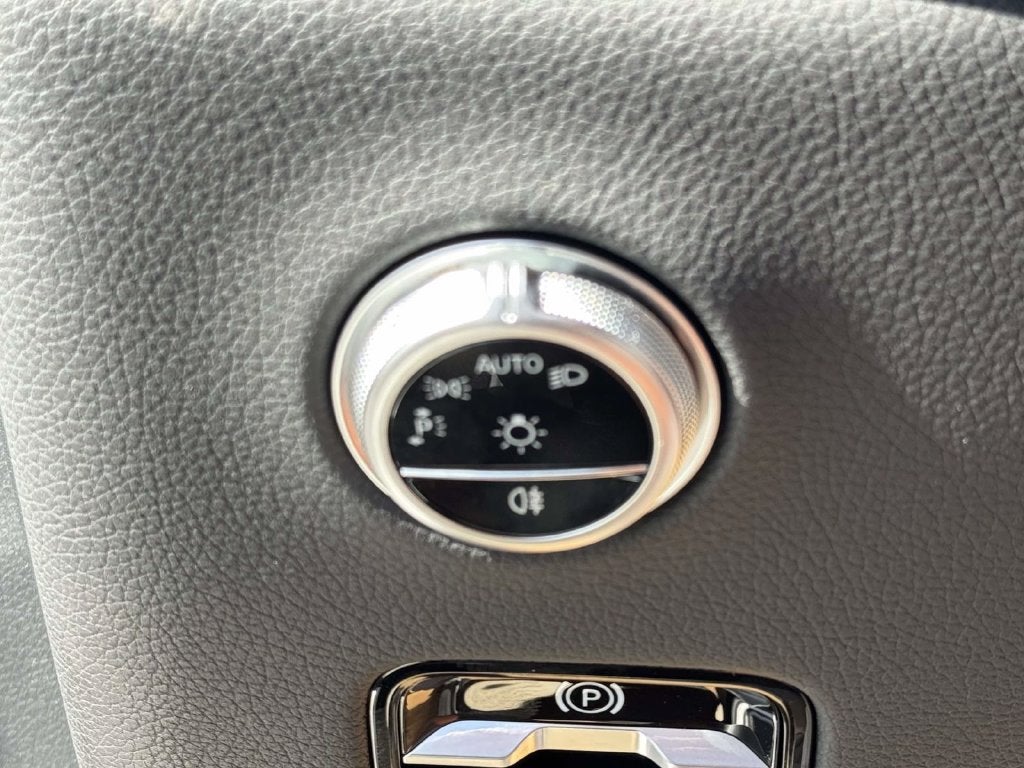 2027 Mercedes-Benz GLC GLC 300 4MATIC®