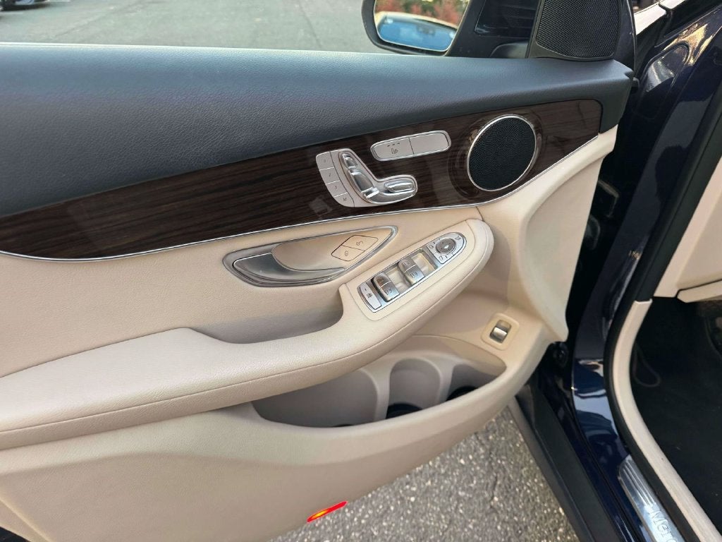 2018 Mercedes-Benz GLC GLC 300 4MATIC®