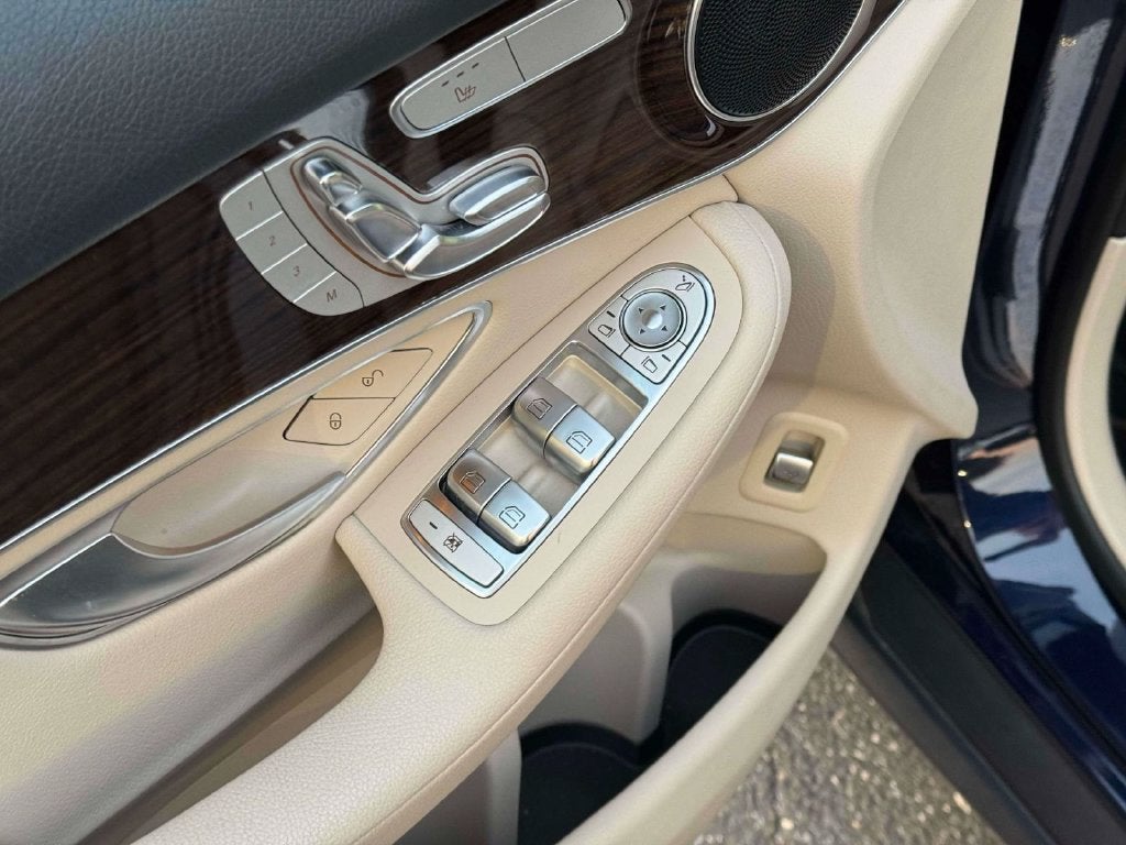 2018 Mercedes-Benz GLC GLC 300 4MATIC®