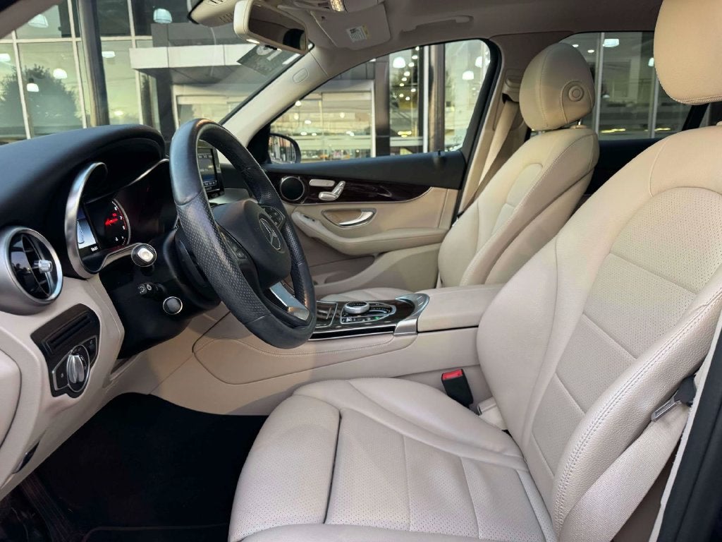 2018 Mercedes-Benz GLC GLC 300 4MATIC®