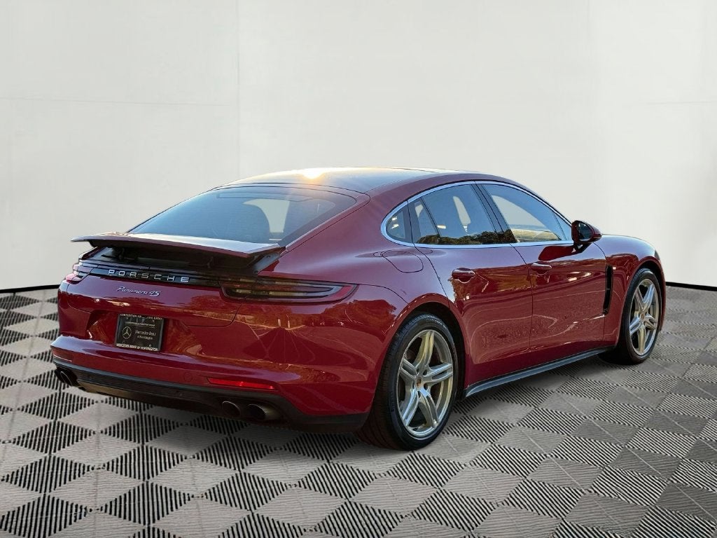 2018 Porsche Panamera 4S