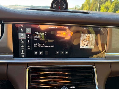 2018 Porsche Panamera 4S