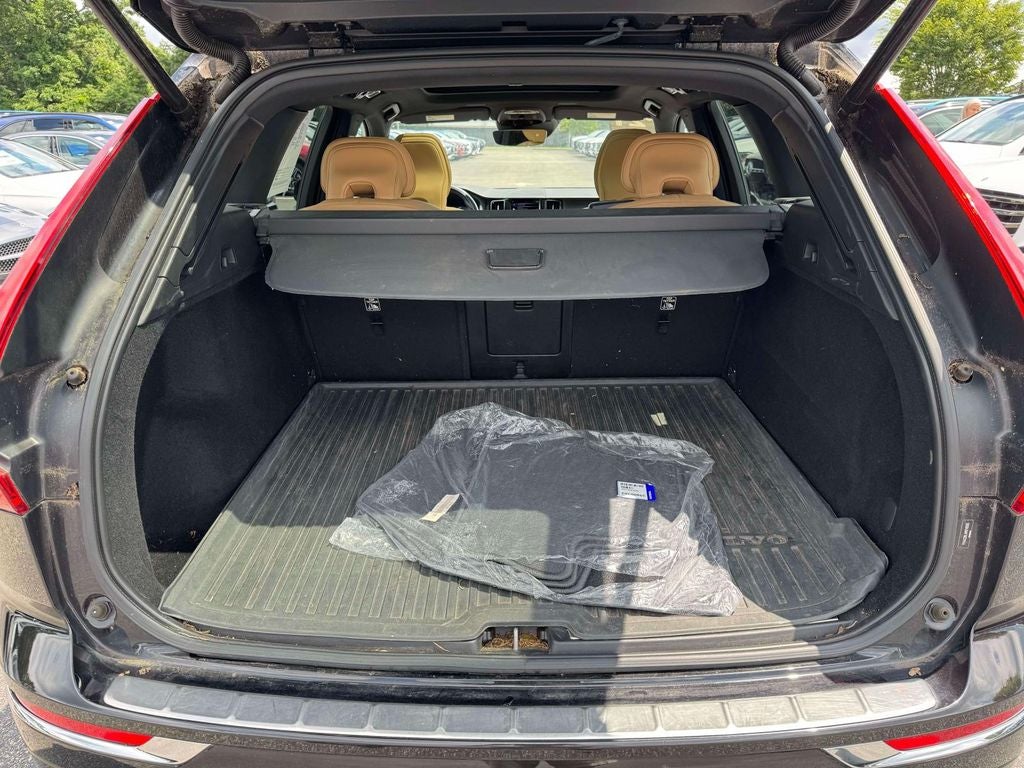 2021 Volvo XC60 T6 Inscription