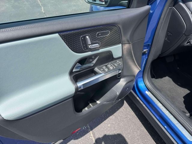 2026 Mercedes-Benz GLB GLB 250 4MATIC®