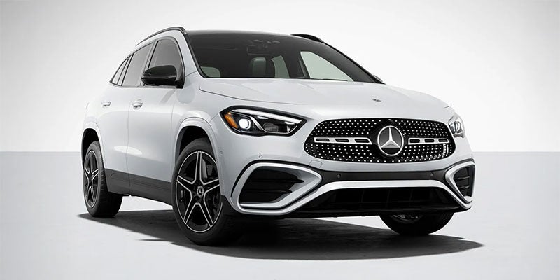 Mercedes-Benz of Huntington in Huntington, NY