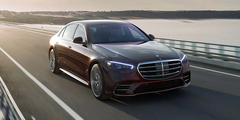 Mercedes-Benz of Huntington in Huntington, NY