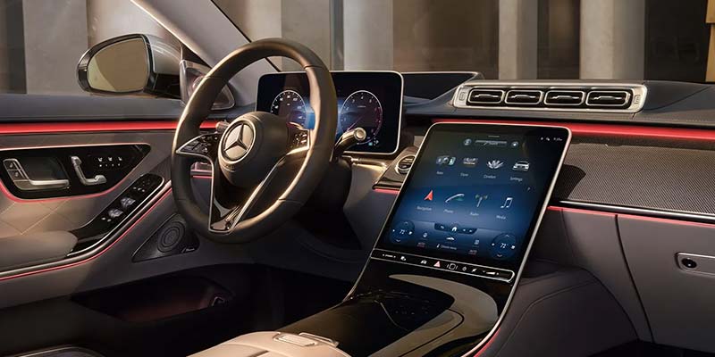 Mercedes-Benz of Huntington in Huntington, NY